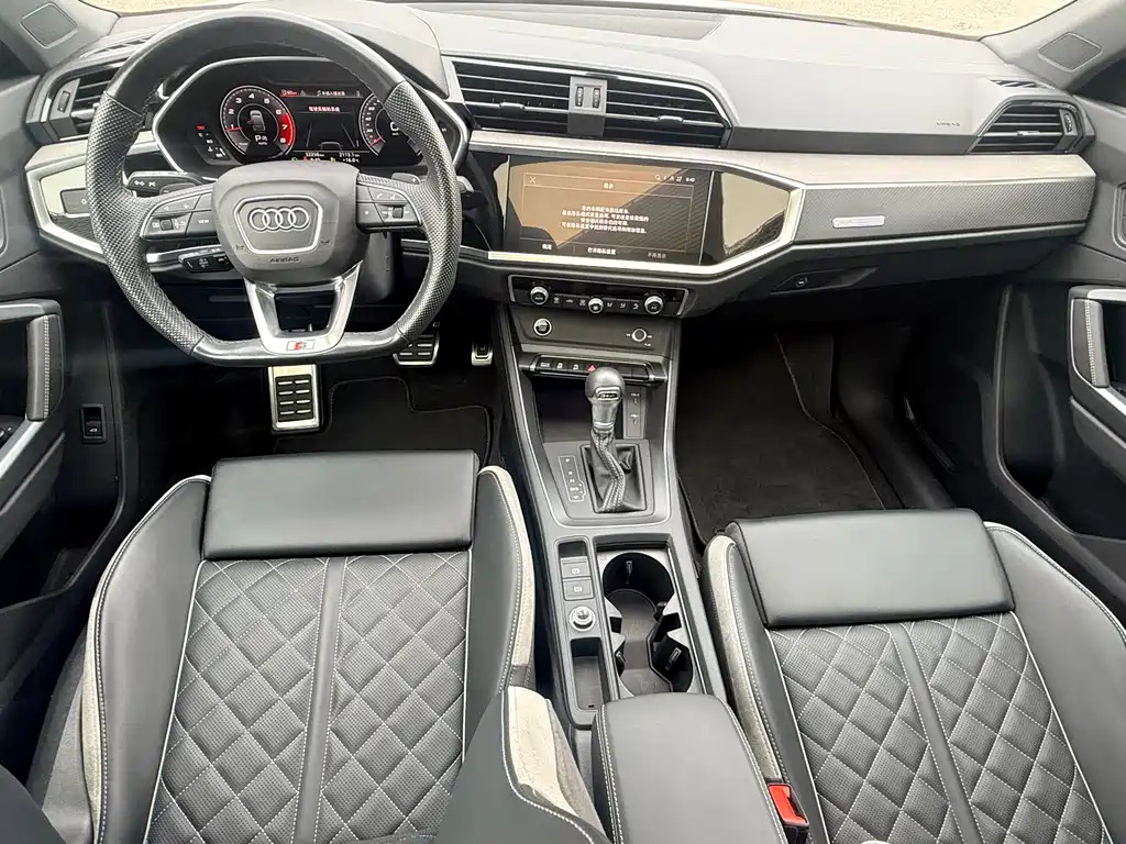 Audi Q3 Sportback 2024 — фото 5