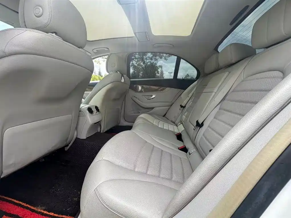Mercedes-Benz C-Class 2015 — фото 6