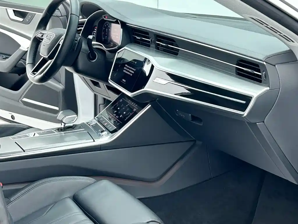 Audi A7 2020 — фото 18