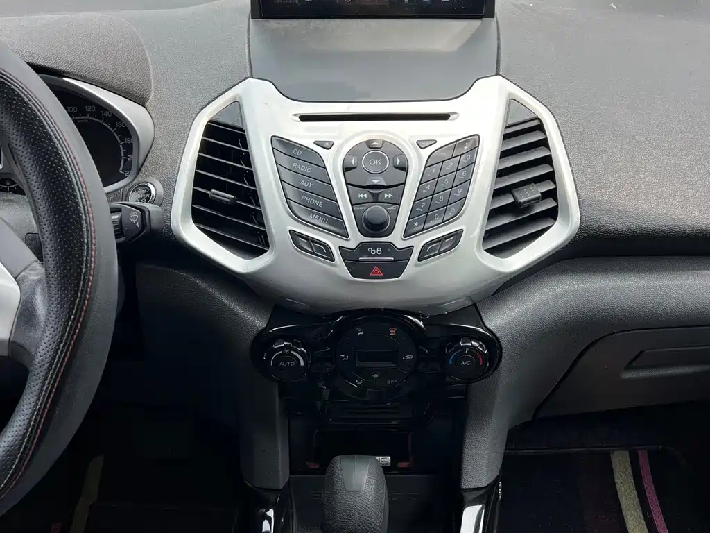 Ford EcoSport 2014 — фото 7