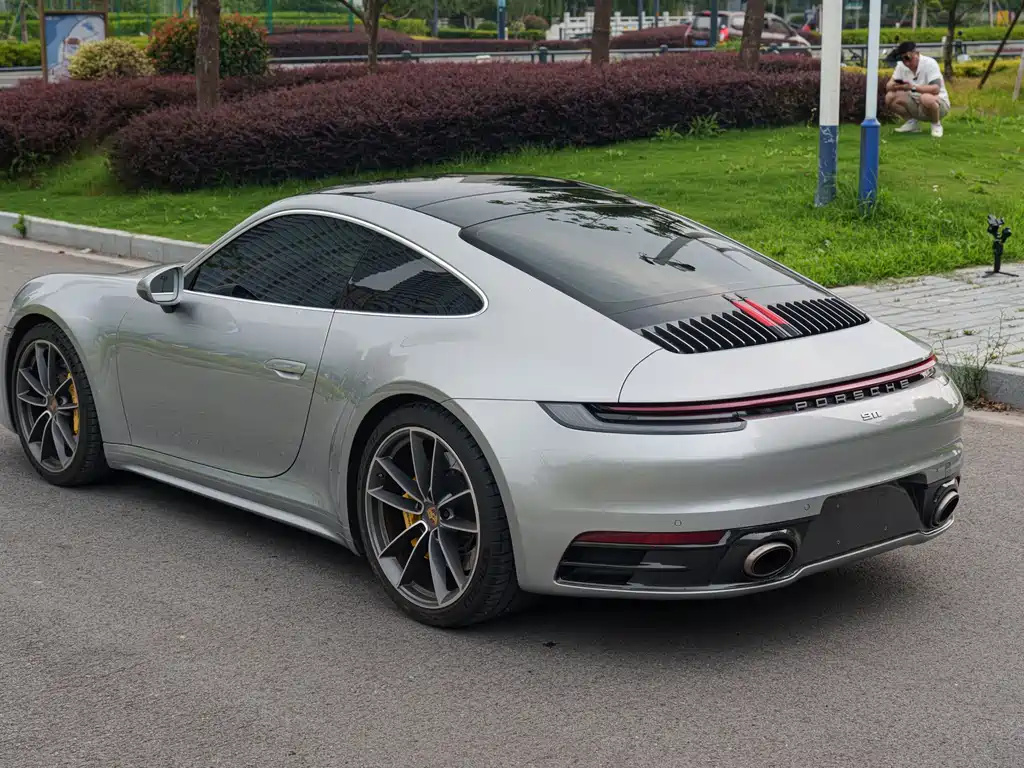 Porsche 911 2020