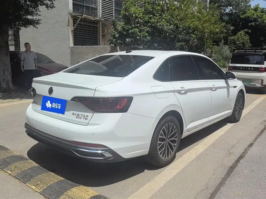 Volkswagen Sagitar 2024