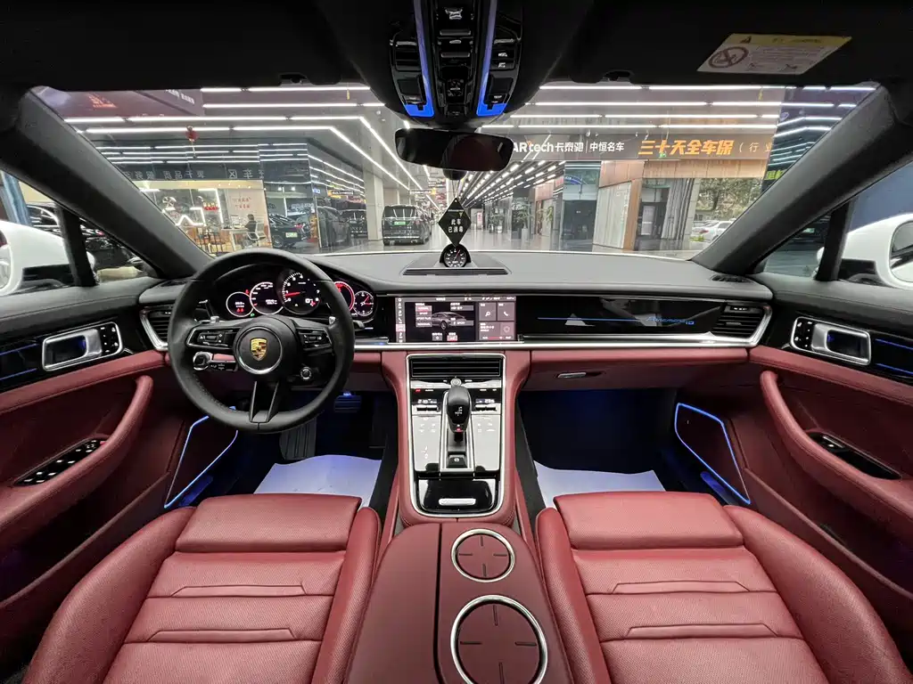 Porsche Panamera 2021 — фото 10