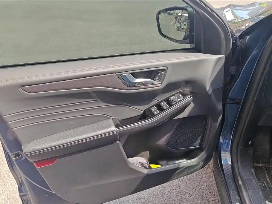 Ford Escape 2022