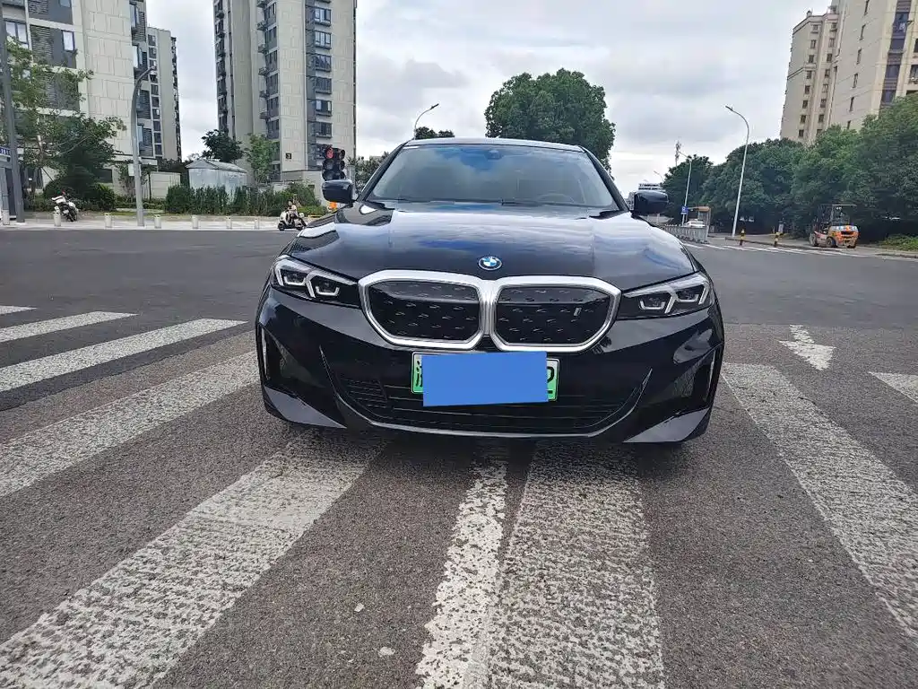 BMW i3 2023 — фото 2