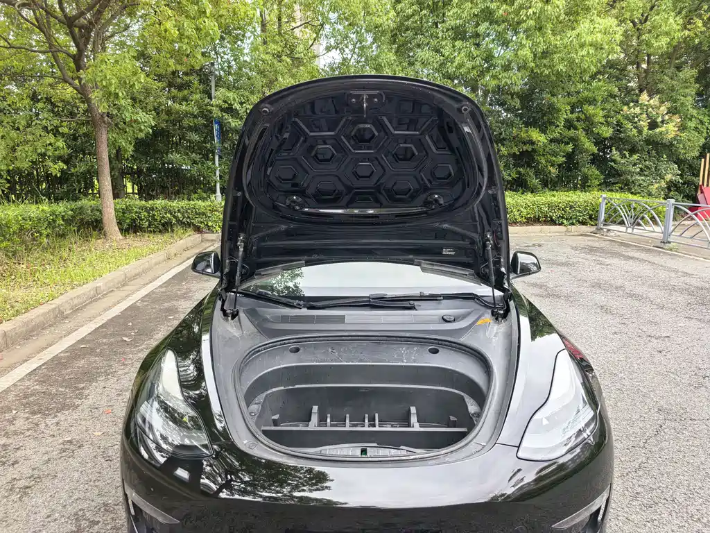 Tesla Model 3 2021 — фото 18