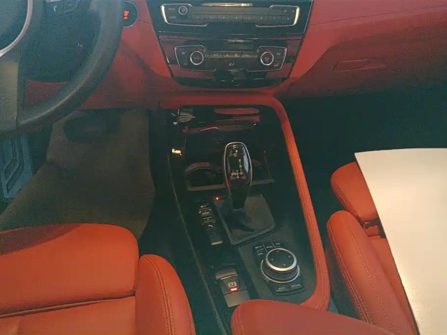 BMW X2 2021 — фото 16