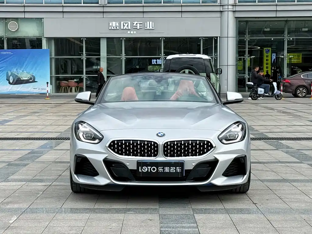 BMW Z4 2023 — фото 2