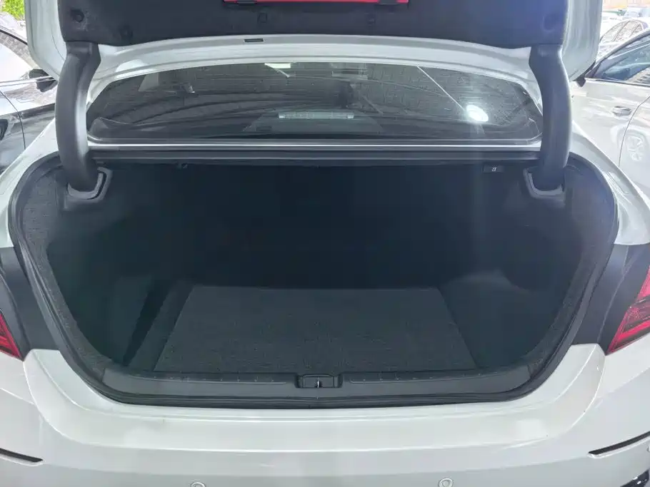 Honda Inspire 2022 — фото 4