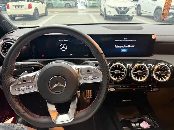 Mercedes-Benz CLA 2022