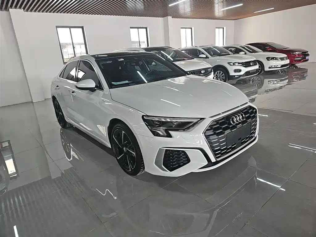 Audi A3 2021 — фото 22