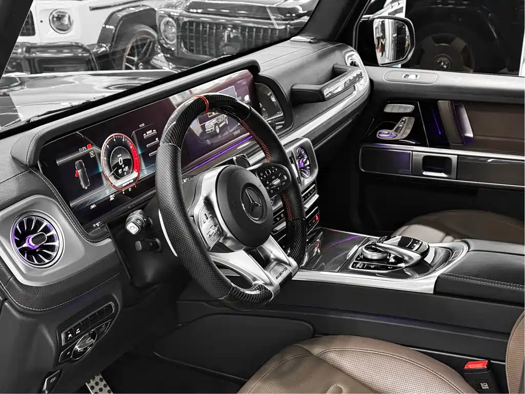 Mercedes-Benz G-Class 2024 — фото 13