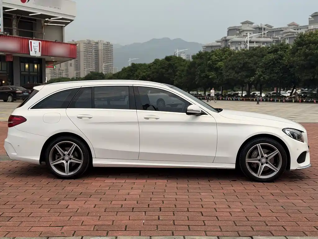 Mercedes-Benz C-Class 2017