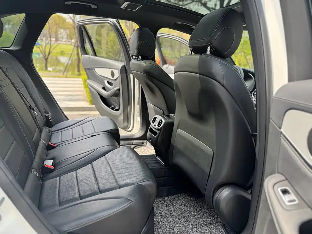 Mercedes-Benz GLC 2019