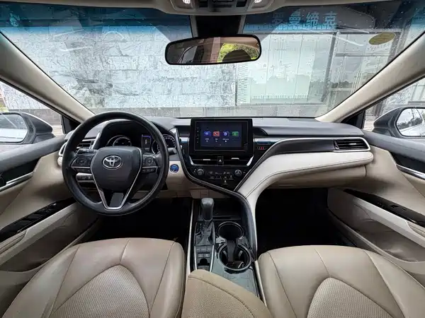 Toyota Camry 2023