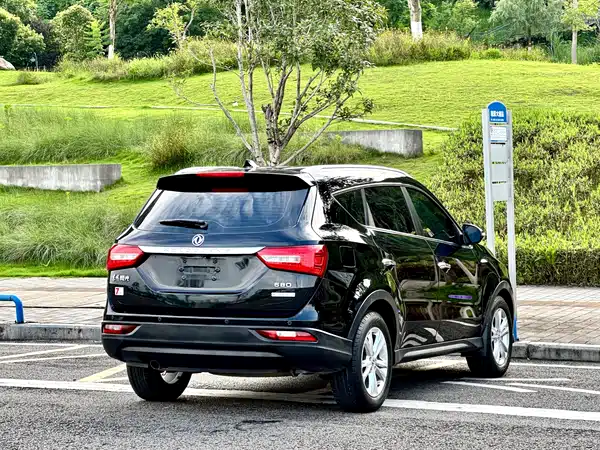 Dongfeng Scenery 580 2016