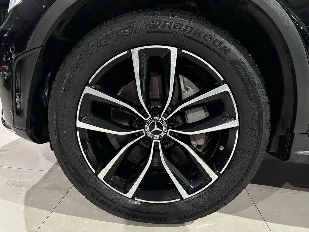 Mercedes-Benz GLC 2020 — фото 14