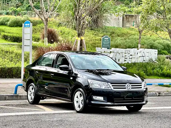 Volkswagen Santana 2015