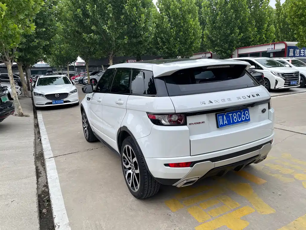 Land Rover Evoque 2014 — фото 12