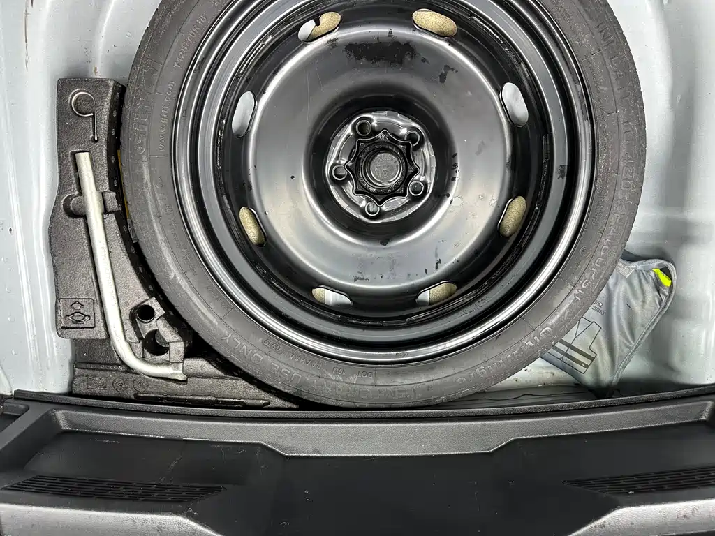 Volkswagen T-Roc 2020 — фото 11