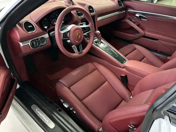 Porsche 718 2018