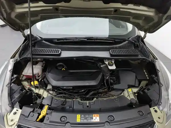 Ford Kuga 2013