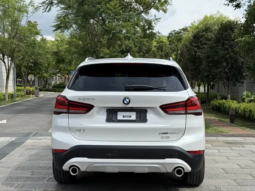 BMW X1 2020 — фото 4