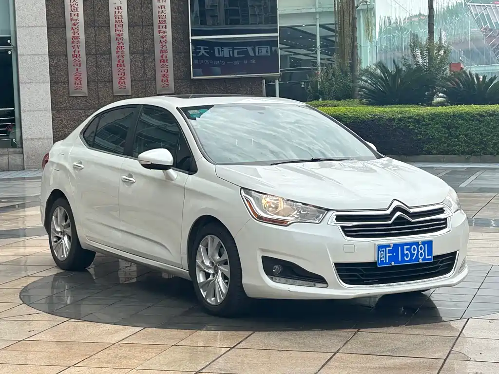 Citroen C4L 2015 — фото 3