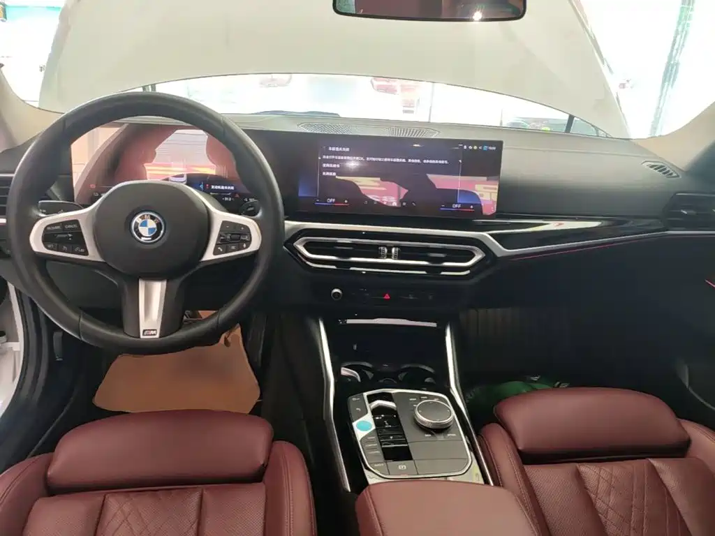 BMW i3 2024 — фото 10
