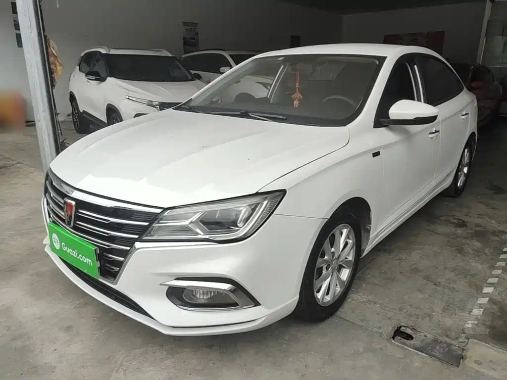 Roewe i5 2020 — фото 1