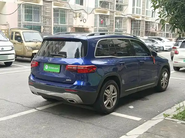 Mercedes-Benz GLB 2021