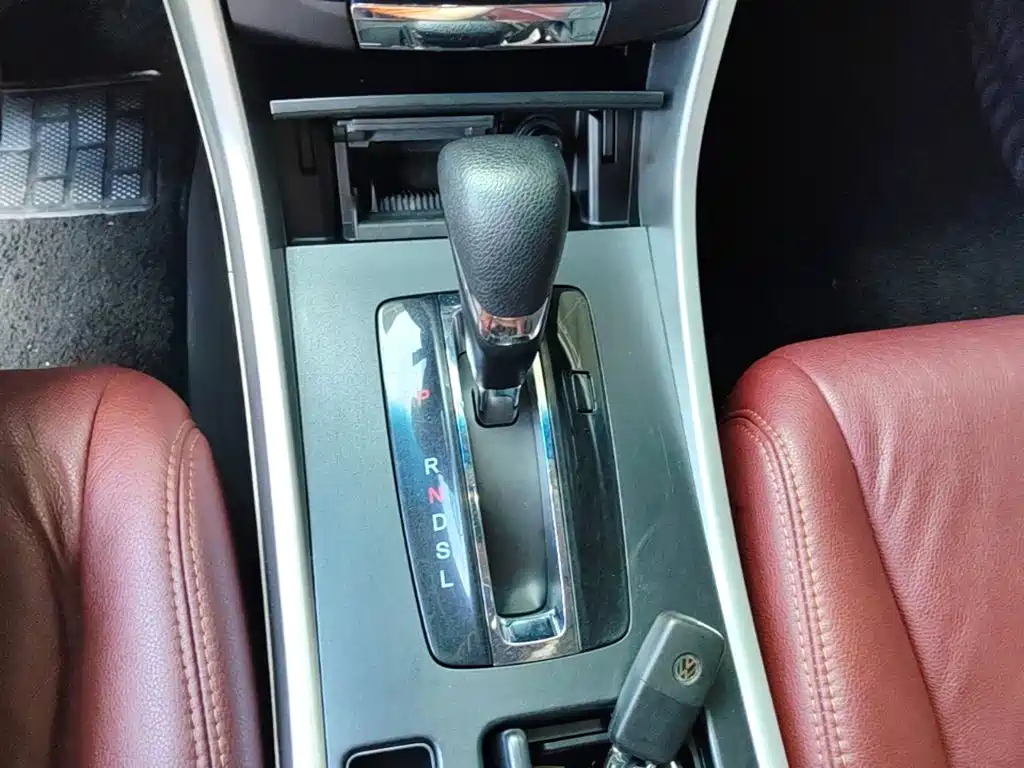 Honda Accord 2016 — фото 14