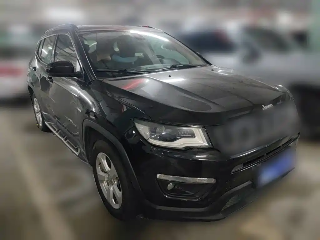 Jeep Compass 2018 — фото 3