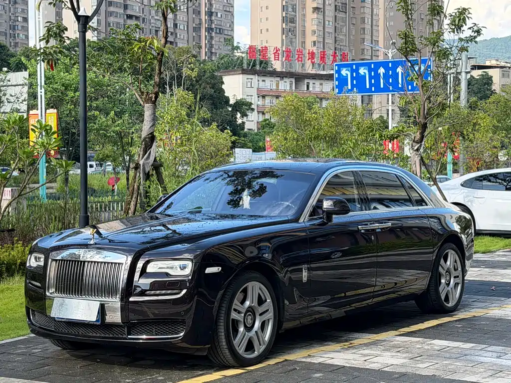Rolls-Royce Ghost 2015