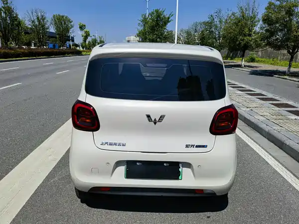 Wuling Hongguang MINIEV 2025