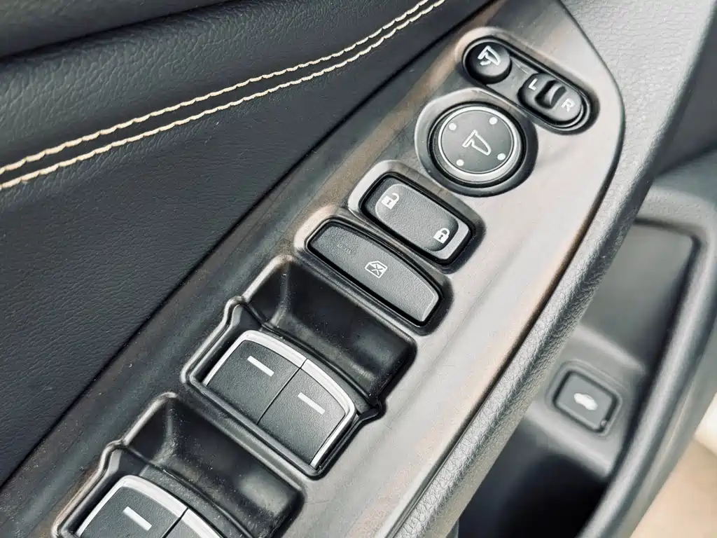 Honda Accord 2023 — фото 15