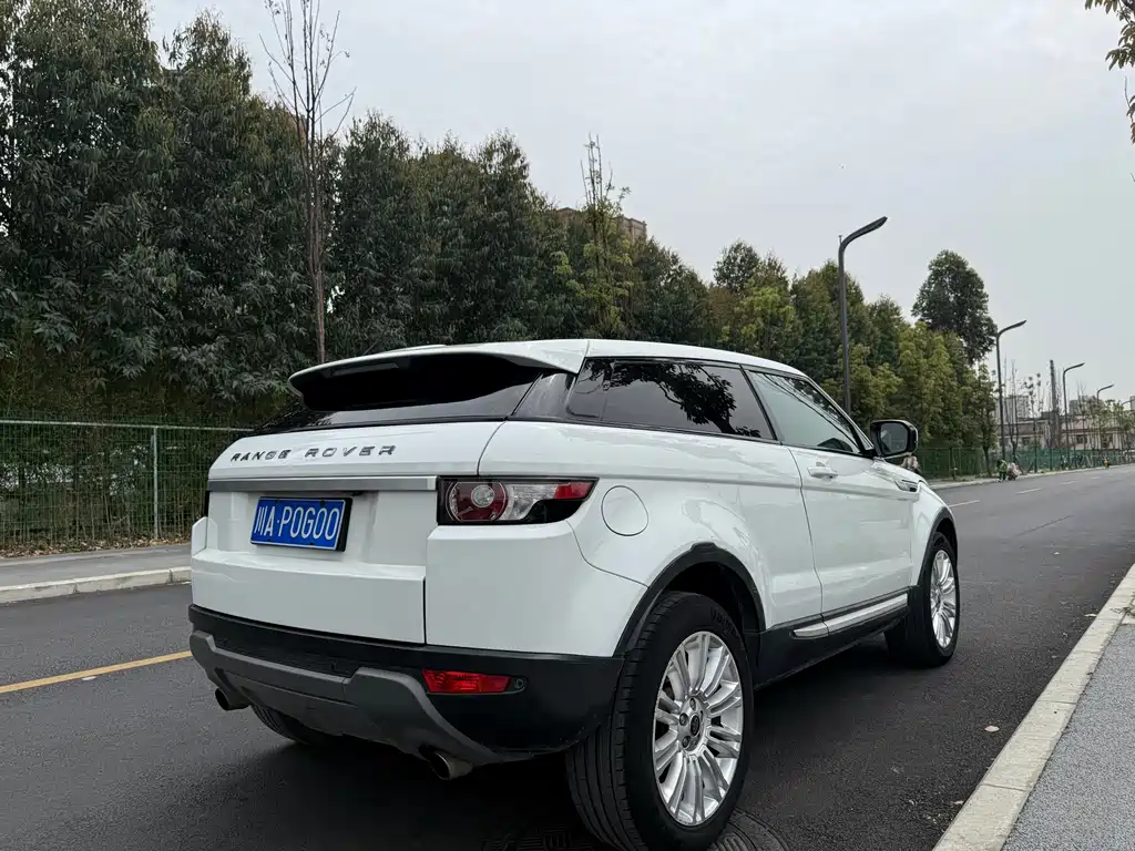 Land Rover Evoque 2013 — фото 21
