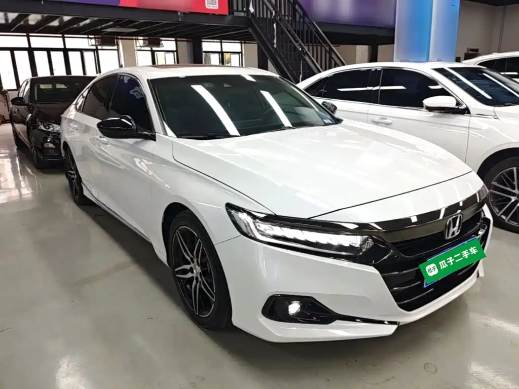 Honda Accord 2023 — фото 4