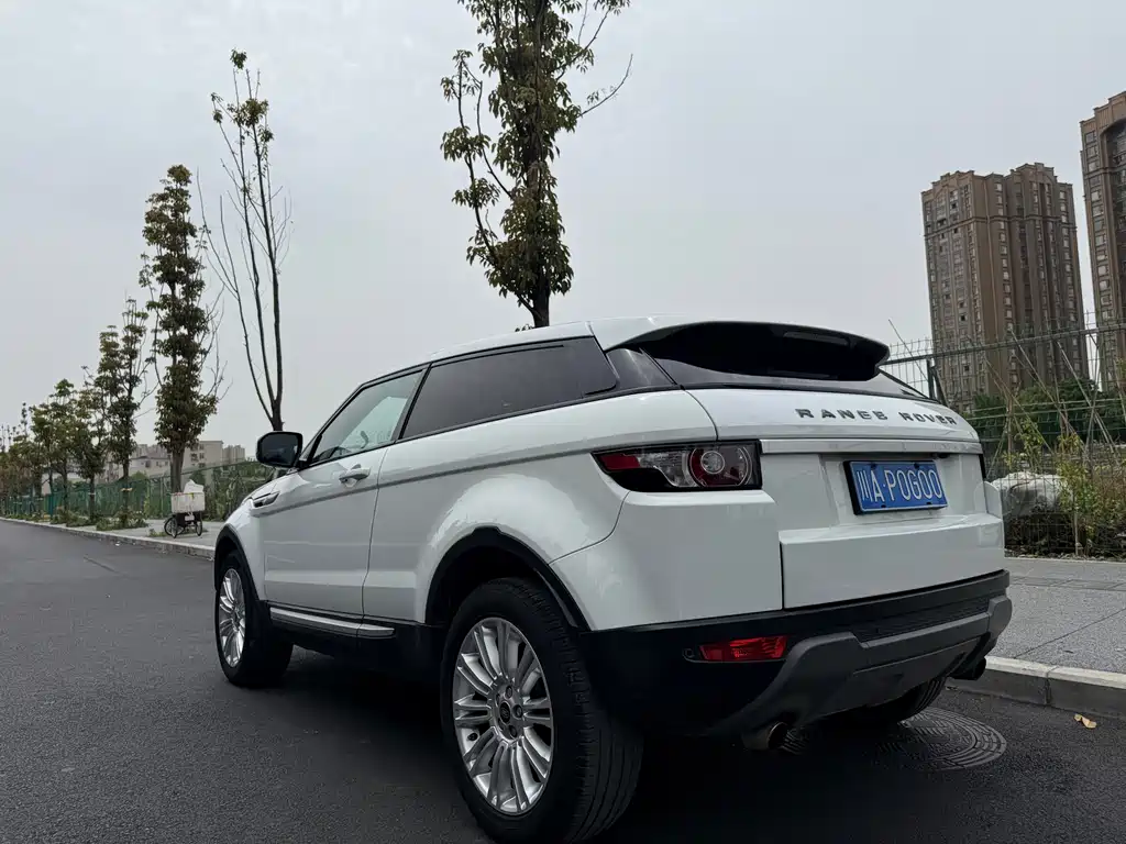 Land Rover Evoque 2013 — фото 20