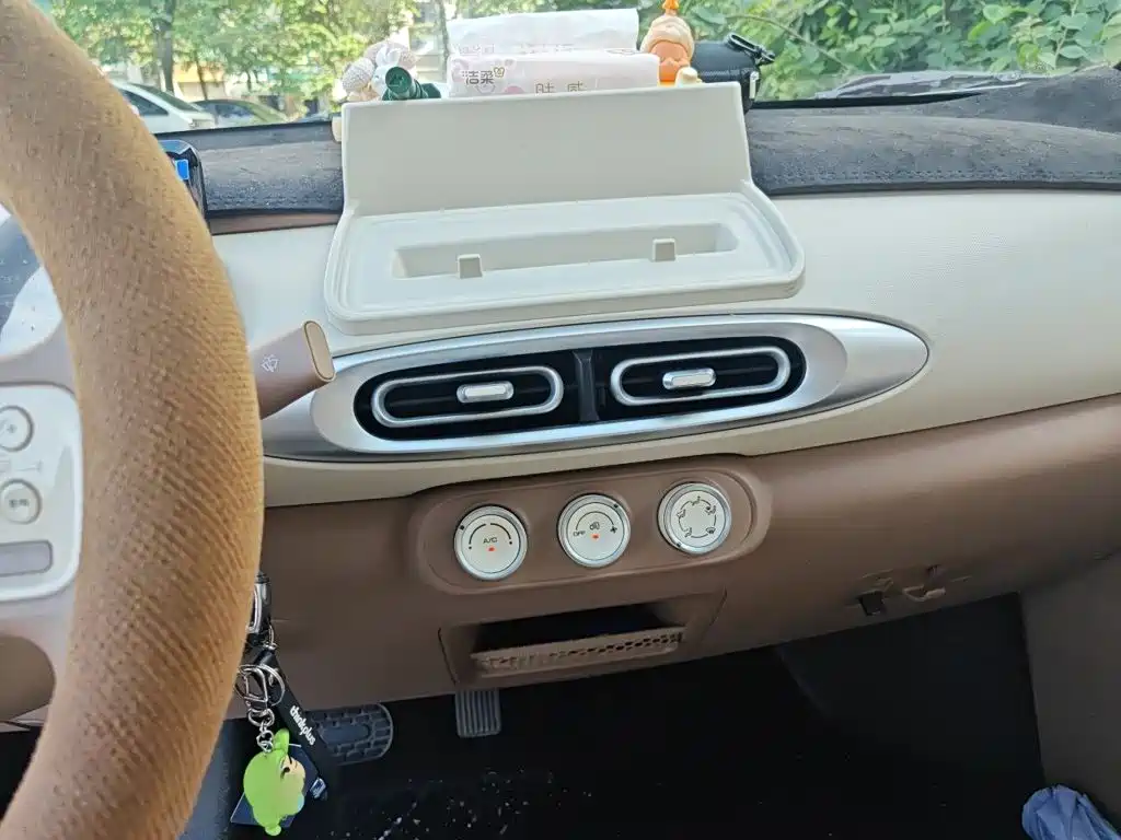 Wuling MINIEV 2025