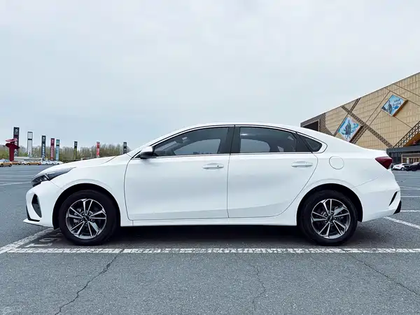Kia K3 2023