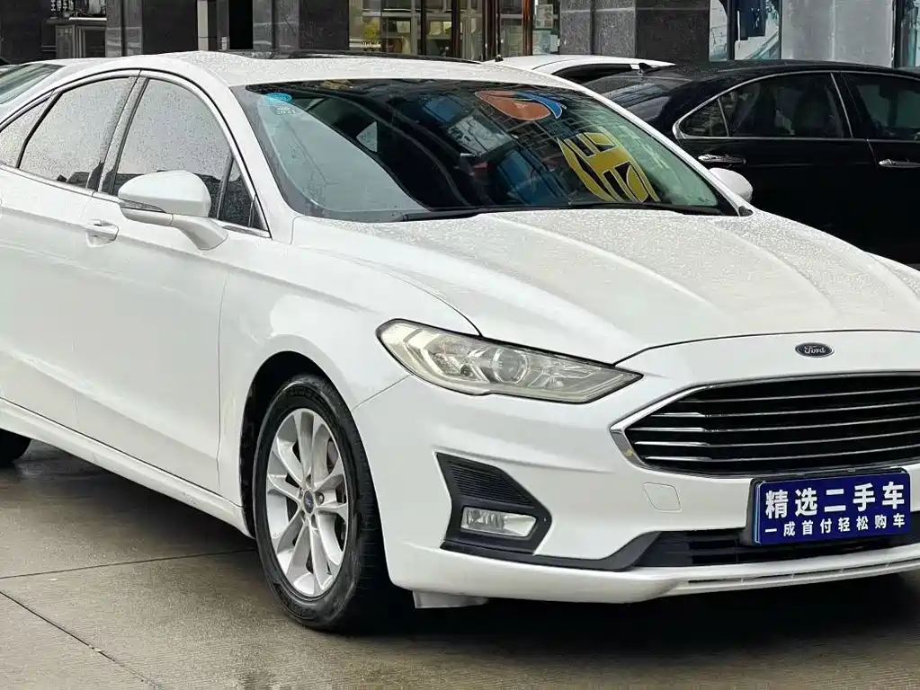 Ford Mondeo 2019 — фото 3