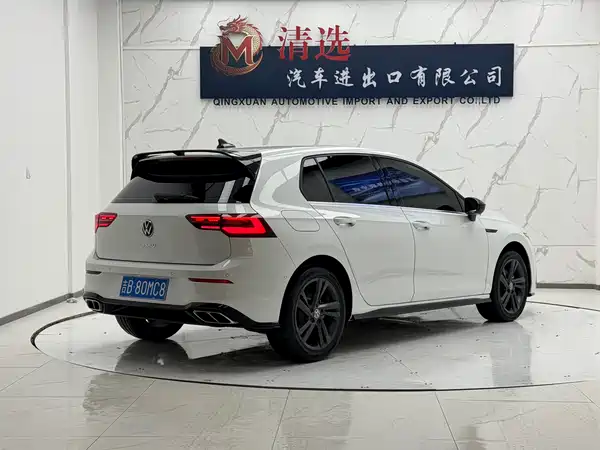 Volkswagen Golf 2023