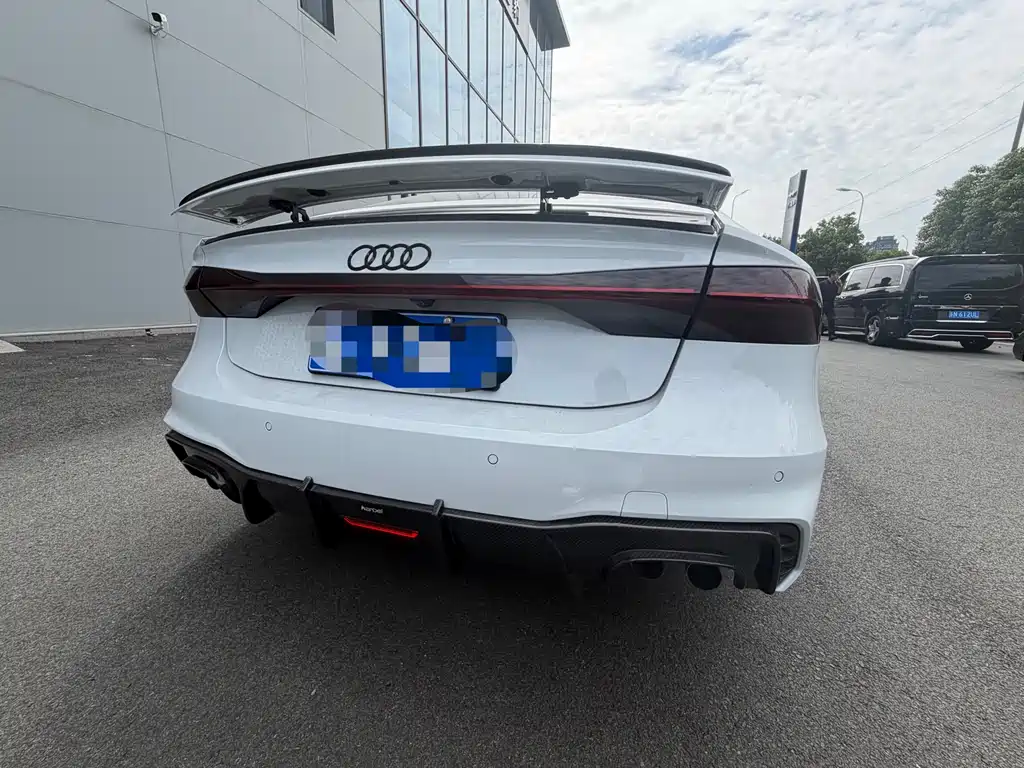 Audi A7 2021 — фото 16