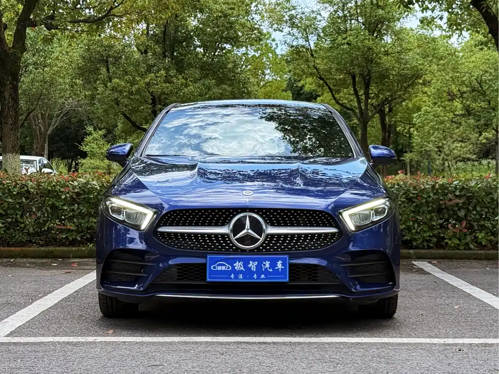 Mercedes-Benz A-Class 2021 — фото 2