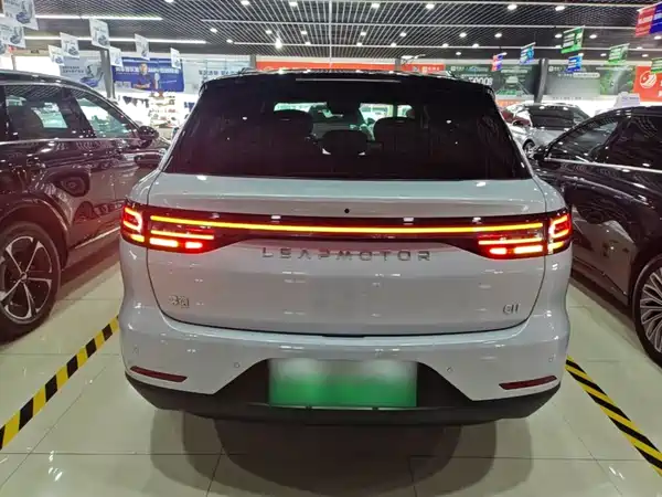 Leapmotor C11 2025