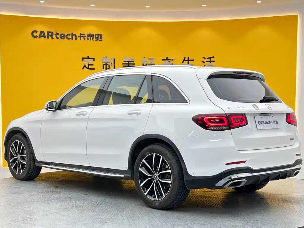 Mercedes-Benz GLC 2020 — фото 34