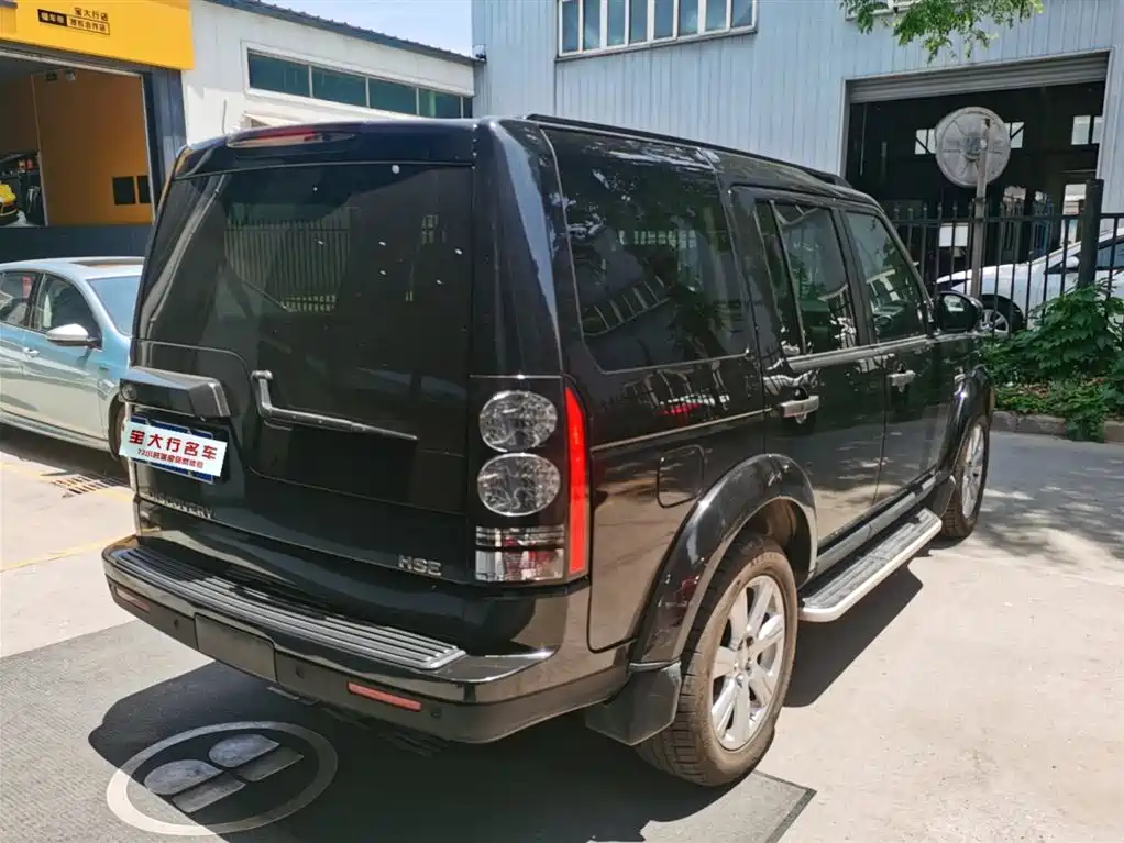 Land Rover Discovery 2015 — фото 3
