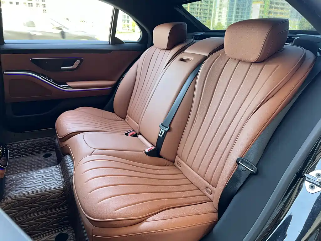 Mercedes-Benz S-Class 2023 — фото 13