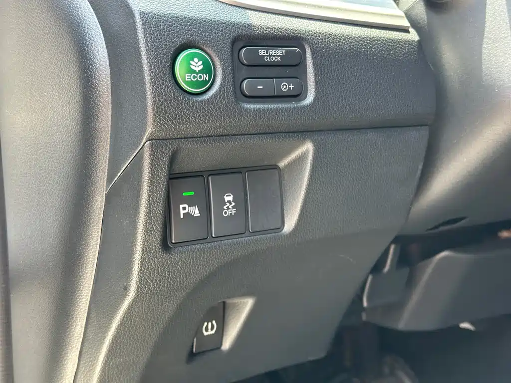 Honda Jade 2016 — фото 15